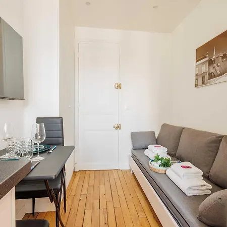 Cosy - Near Quais De Seine - Mobility Lease بيت للعطل